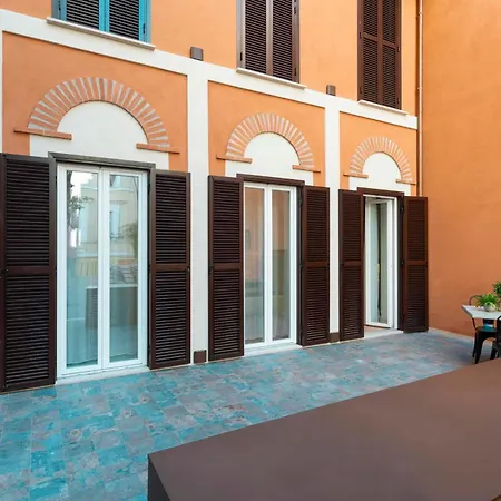 בית הארחה Palazzetto Symphony